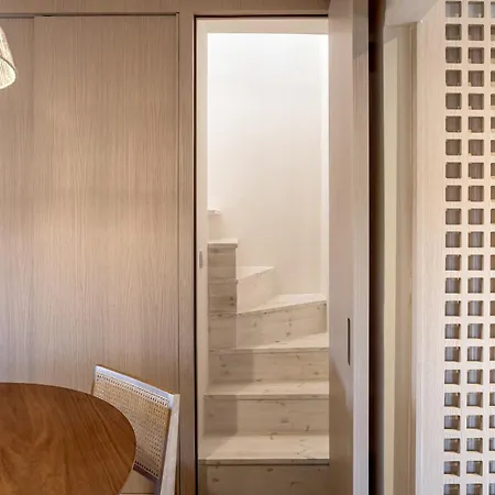 Bairro Alto Rooftop With Balcony And View By Homing Apartamento Lisboa