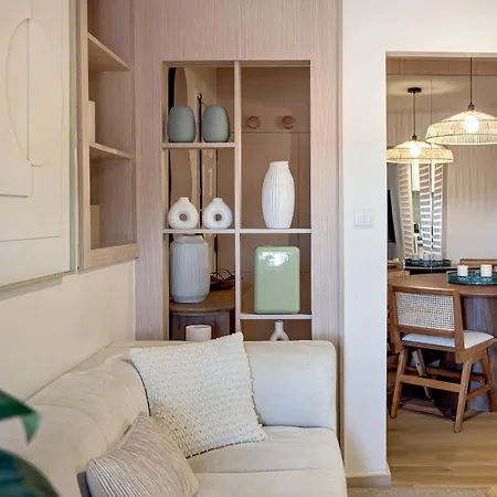 Apartment Bairro Alto Rooftop With Balcony And View By Homing *